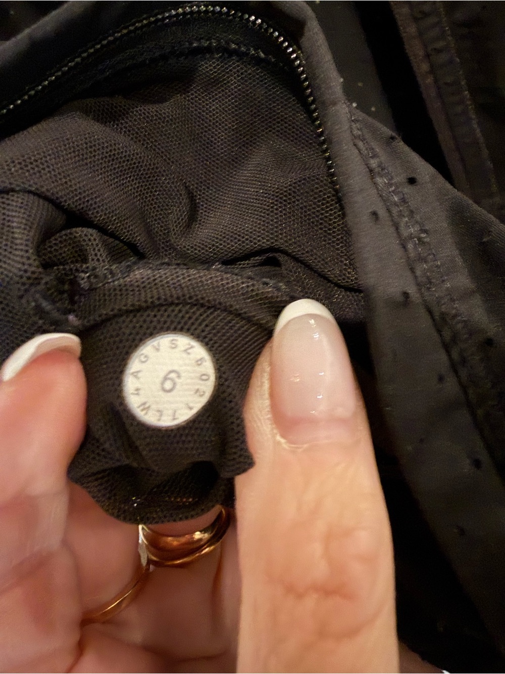 LULULEMON Athletica Black Perforated Bomber Jacket Mesh Sz‎ 6 EUC Athleisure - Picture 8 of 9
